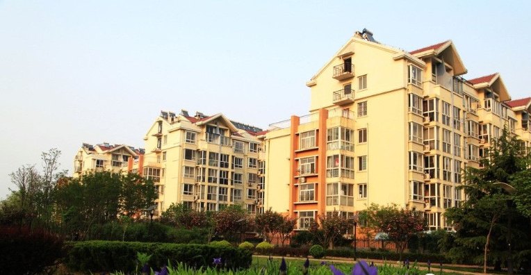 案例四：学区房产租赁成交研判——标的周边住宅实景